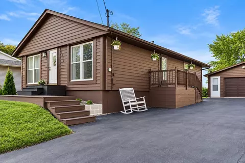 6410 237th, Paddock Lake, WI 53168
