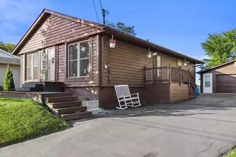 6410 237th, Paddock Lake, WI 53168