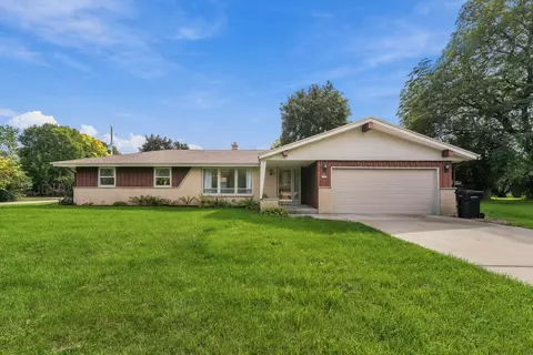 5503 W Silverleaf, Brown Deer, WI 53223