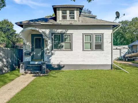 1907 14th, La Crosse, WI 54601