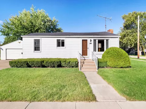 2618 Lincoln, Two Rivers, WI 54241