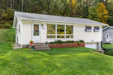 871 Valley Vw, Richland Center, WI 53581