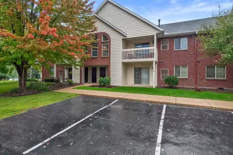 1976 Parknoll, Port Washington, WI 53074