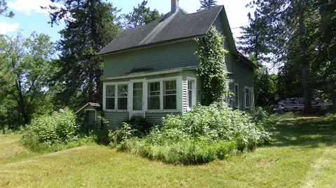 14288 Ridge, Mountain, WI 54149
