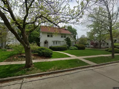 1730 N 70th, Wauwatosa, WI 53213