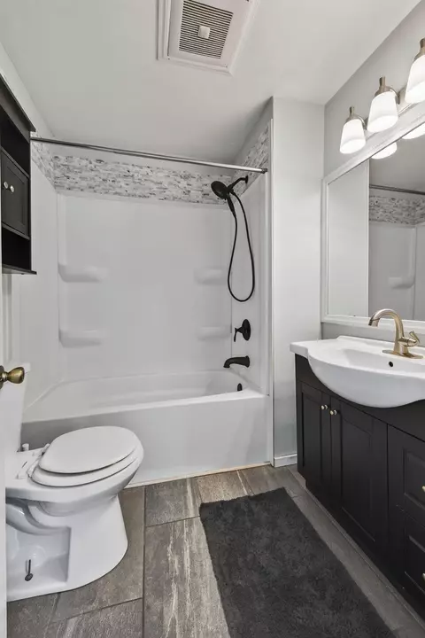Bath - 216 3rd, Onalaska, WI 54650 photo 1 of 1