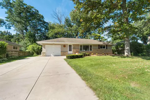 5937 N Sidney, Glendale, WI 53209
