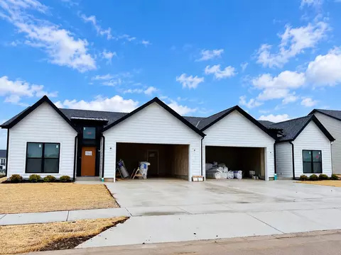 830 Stanton, Saukville, WI 53080