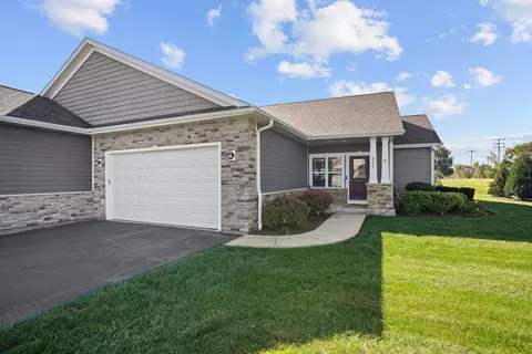 6727 105, Pleasant Prairie, WI 53158