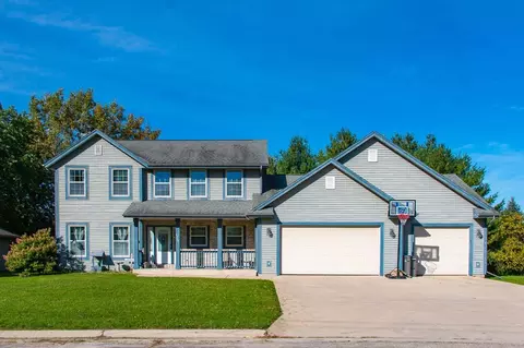 1240 N Water, Watertown, WI 53098