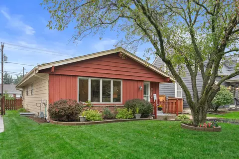 9322 W Cold Spg, Greenfield, WI 53228