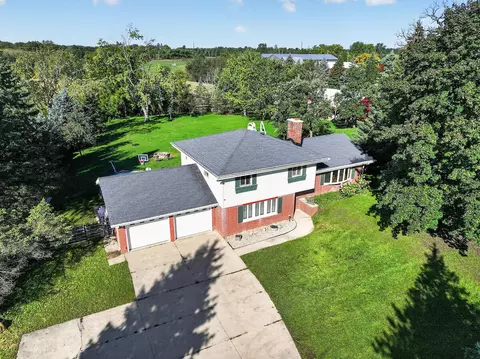 1708 N Colony, Yorkville, WI 53182