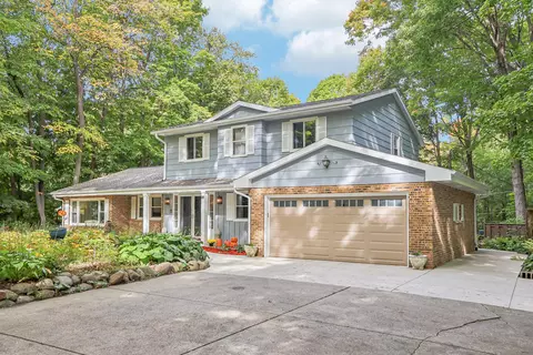 8480 W Edgerton, Greendale, WI 53129