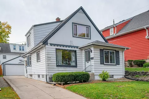 7519 W Clarke, Wauwatosa, WI 53213