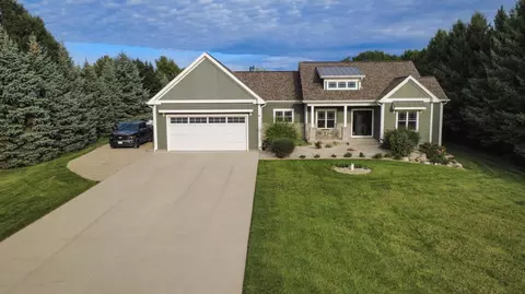 8987 371st, Randall, WI 53181