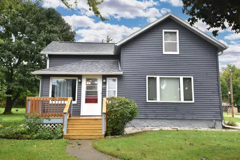 622 Main, Brownsville, WI 53006