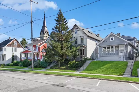 1021 E Pearson, Milwaukee, WI 53202