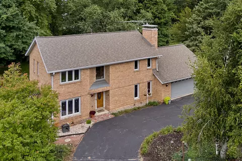 w2628 Copperhead Lane, Lafayette, WI 53121