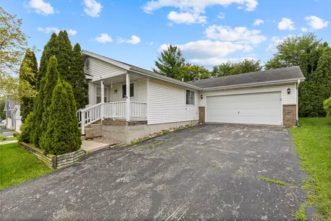 5417 41st, Kenosha, WI 53144