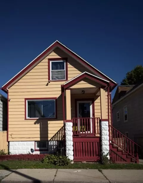 2206 S Fifth, Milwaukee, WI 53207