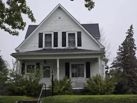 910 Dillingham, Sheboygan, WI 53081