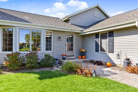 28941 Golden, Waterford, WI 53185