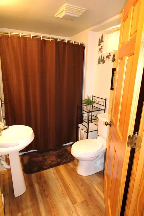 Bath - 421 8th, Winona, MN 55987 photo 3 of 4
