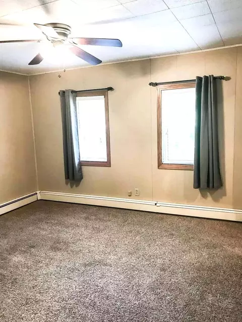 Bedroom - 421 8th, Winona, MN 55987 photo 2 of 5