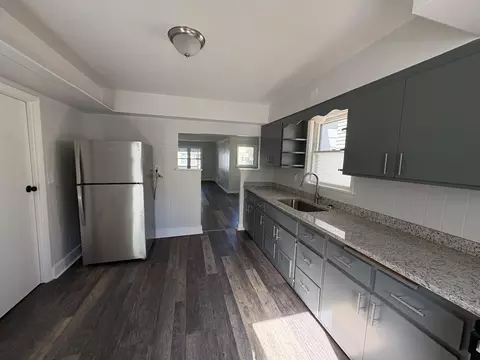 Kitchen - 1017 E Pearson, Milwaukee, WI 53202 photo 2 of 2