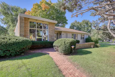 12555 Laurel, Elm Grove, WI 53122