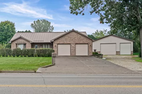 525 14th, La Crescent, MN 55947