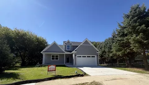 2308 Finch, Waukesha, WI 53189
