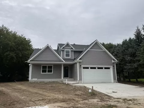 2308 Finch, Waukesha, WI 53189