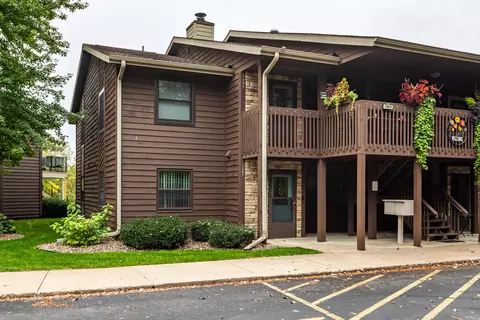 1351 Lauderdale, Onalaska, WI 54650