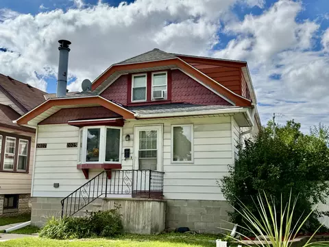 2025 S 76th #2027, West Allis, WI 53219