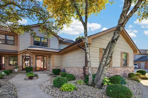 1323 33, Kenosha, WI 53144