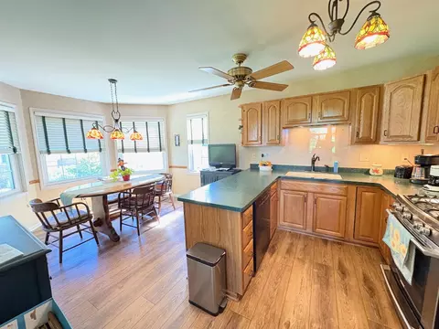 Kitchen - 106 Eagle Pointe #A, Delavan, WI 53115 photo 2 of 2