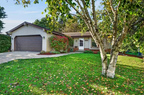 1616 Haymarket, Waukesha, WI 53189