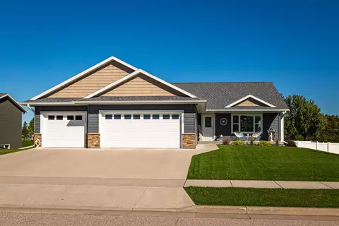 2115 Spakenburg, Holmen, WI 54636