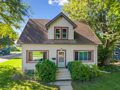 524 Marshall, Caledonia, MN 55921