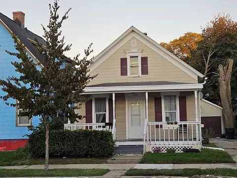 1605 Phillips, Racine, WI 53403