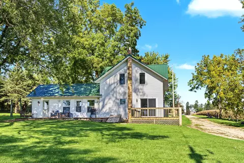 n7097 Nielson Lane, Milford, WI 53038