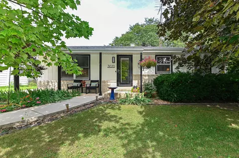 3020 Navajo, Racine, WI 53404