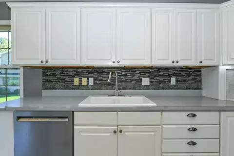 Kitchen - 110 Eagle Pointe #3A, Delavan, WI 53115 photo 5 of 5