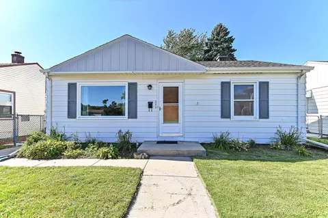 250 Luedtke, Racine, WI 53405