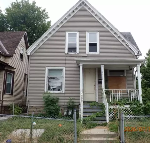 2033 W Burleigh #2033 A, Milwaukee, WI 53206