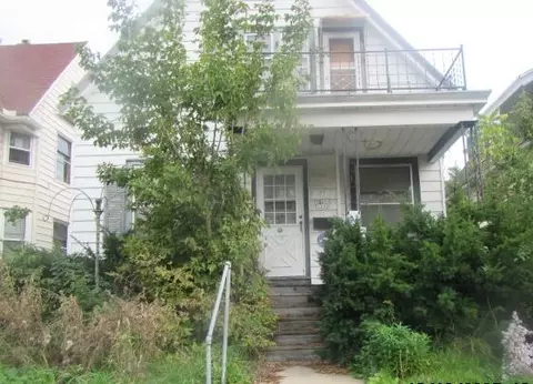 3246 N Holton #3246 A, Milwaukee, WI 53212