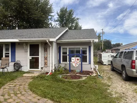 1524 Sunset, Twin Lakes, WI 53181