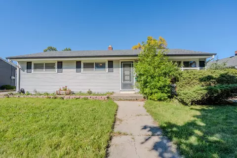 2506 W Whitaker, Milwaukee, WI 53221
