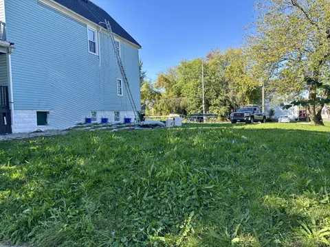 3075 N 29th, Milwaukee, WI 53210